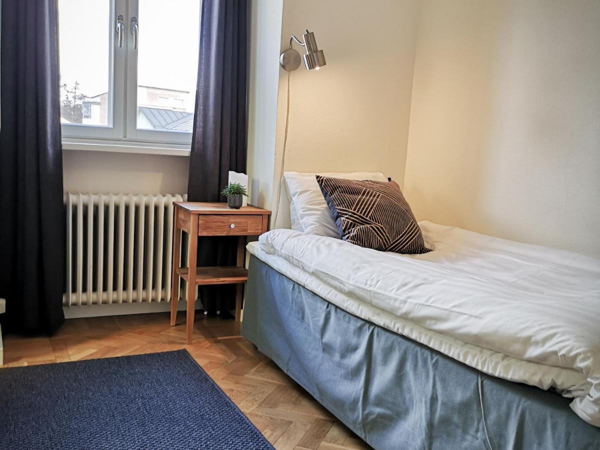 Hotell Apladalen I Vaernamo Экстерьер фото